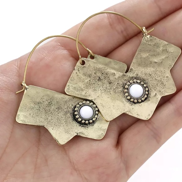 Zara Gold Geometric Hoop Earrings - Picture 2 of 4